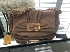 Fendi Mia Leather Handbag 