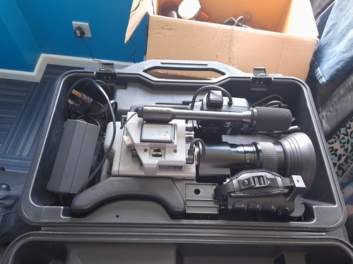 Panasonic f15 video camera - f15,