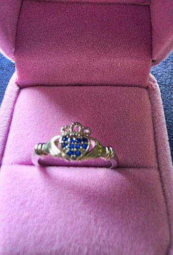 Silver heart claddagh crown - silver,