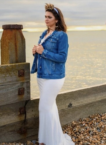 Ombre and pearl trim til - ,