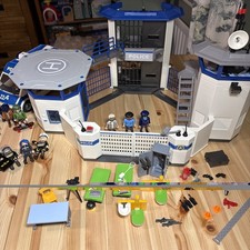 Playmobil Police Headquarters