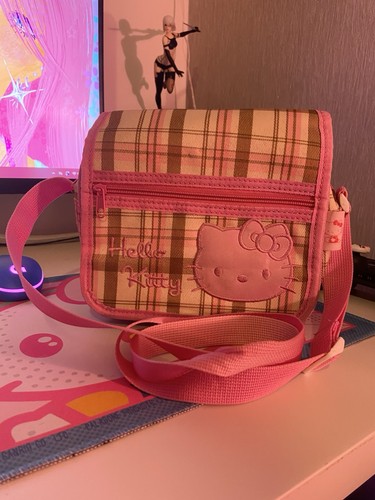 Hello kitty sanrio crossbody - sanrio,