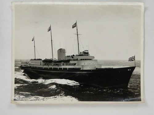 Royal yacht britannia ship - royal,