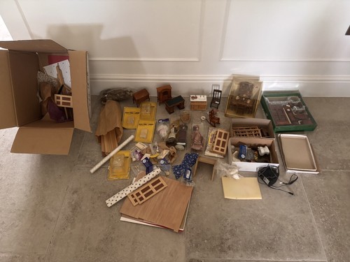 Wooden vintage dolls house - vintage,