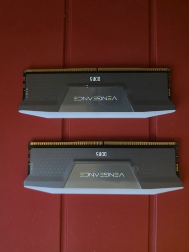 Corsair vengeance rgb - corsair,