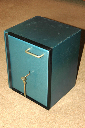 Ammunition gun cabinet