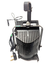 5 x Strand Quartet F 650W Fresnel – Ex-Hire – 15A Plug