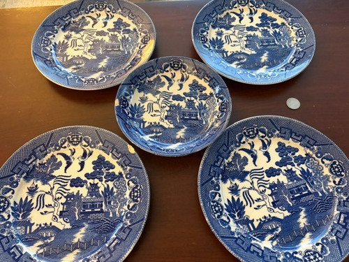 Vintage blue willow dinner - blue,