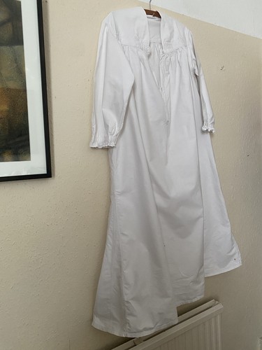 True vintage hand made - true,