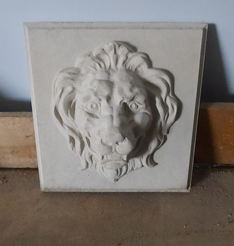 Wall mounted lion - wall,