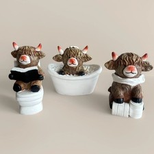 Highland Cow Ornaments Set