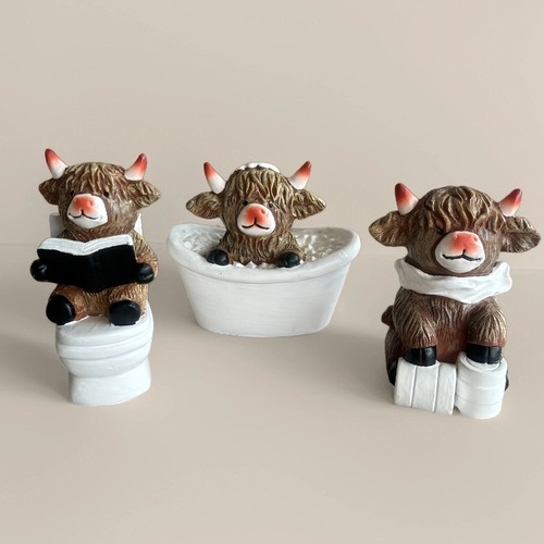 Highland cow ornaments - cow, set