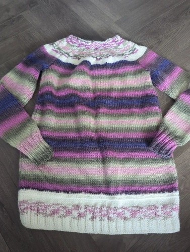 Hand knitted pure - hand, fair