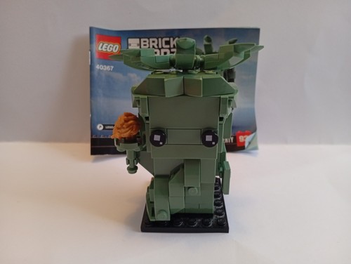 Lego brickheadz statue of - lego,