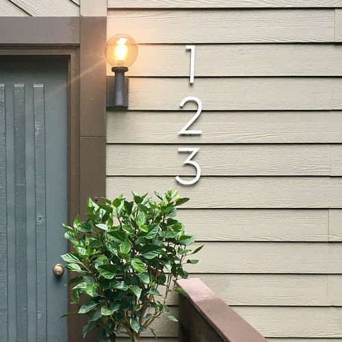 Floating house numbers - house,