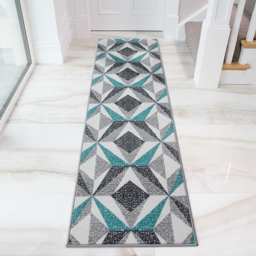 Modern long geometric - long, hallway