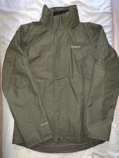 Berghaus 3 In 1  Hydroshell Jacket men’s Size large alpha new without tags green