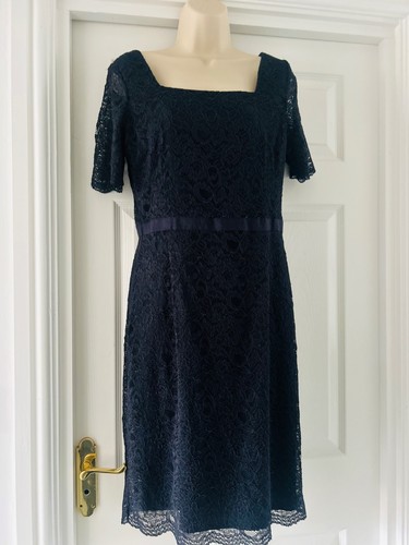 Jaeger size navy lace - 12,