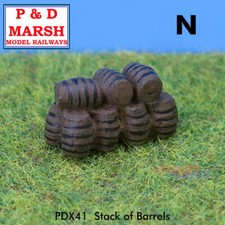 STACK OF BARRELS Painted yard items ready to place PD Marsh 1:148 N gauge X41