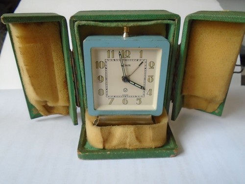 Vintage lecoultre day - lecoultre,