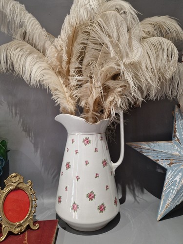 Vintage pretty large - vintage,