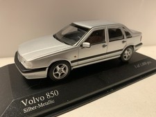 1/43 Minichamps Volvo 850 Saloon In Silver. Police Code 3