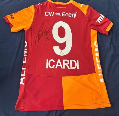 Icardi football shirt - , by