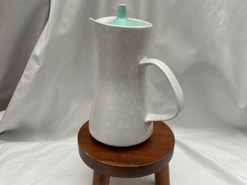 Poole pottery twintone pint - twintone, 1