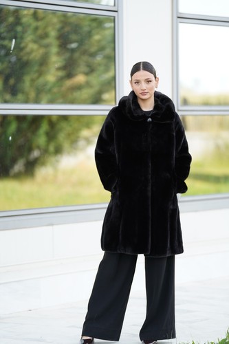Blackglama mink fur - blackglama,