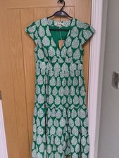 Boden Size 14P, Green Floral