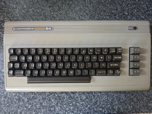 Commodore recapped - commodore, 64