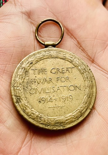 Genuine ww1 victory war medal - war,