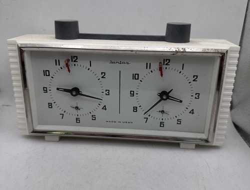 Vintage jantar chess clock - chess,