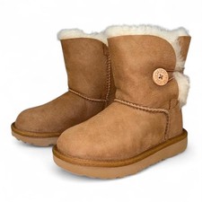 UGG Kids Bailey Button II