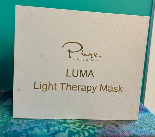 Luma mask led skincare device - luma,