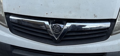 Vauxhall vivaro chrome - vauxhall, front