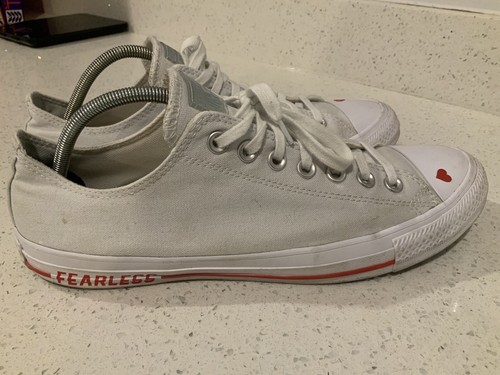 Converse love your self - love,