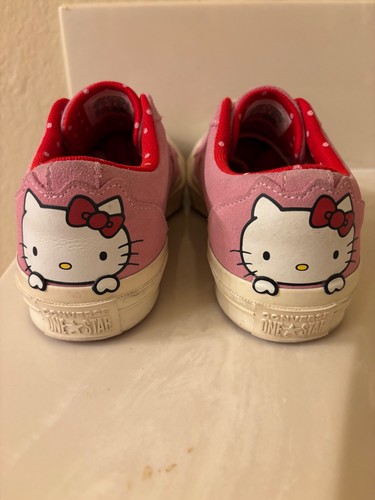 Hello kitty converse - hello,
