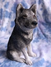 Wolf Ornament. Great
