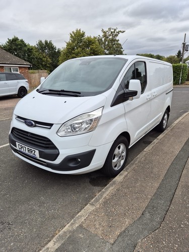 2017 ford transit custom - ford,