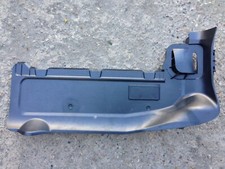 BMW E46 PASSENGER SIDE FRONT INTERIOR FOOTWELL TRIM PANEL COVER 8224965