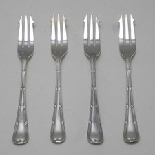 REED & RIBBON Pattern