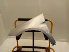 MERCEDES B CLASS Front Wing N/S 2005-2011 761 (Polar silver 5 Door MPV LH 