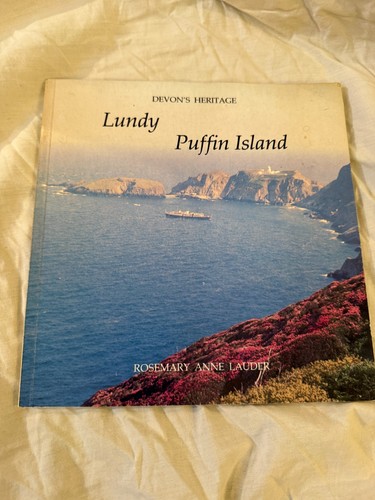 Lundy puffin island - lundy,