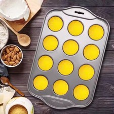 12Cups Non-stick Round Shaped