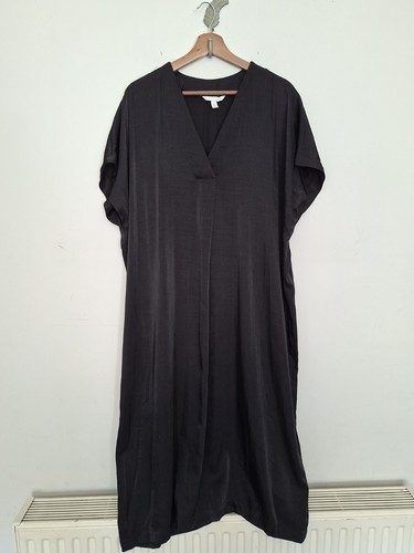 Black satin feel - h&m,