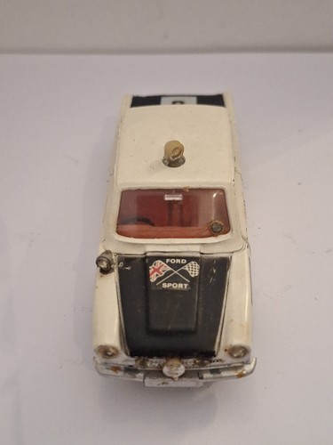 Dinky ford cortina rally - ford,