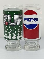 Vtg Pepsi Cola 7up Drinking