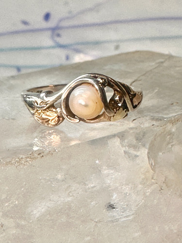 Black hills gold - hills, ring