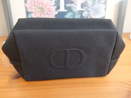 Christian dior zipped beauty - zipped,